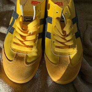 Onitsuka Tiger by Asics Woman’s Yellow Sneakers